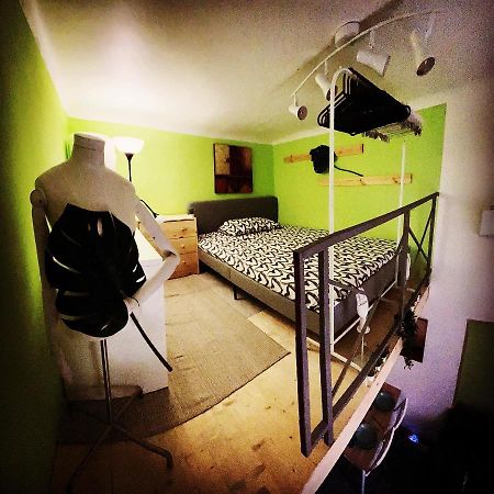 Mini Loft 12 Appartamento Nel Centro Di باري المظهر الخارجي الصورة