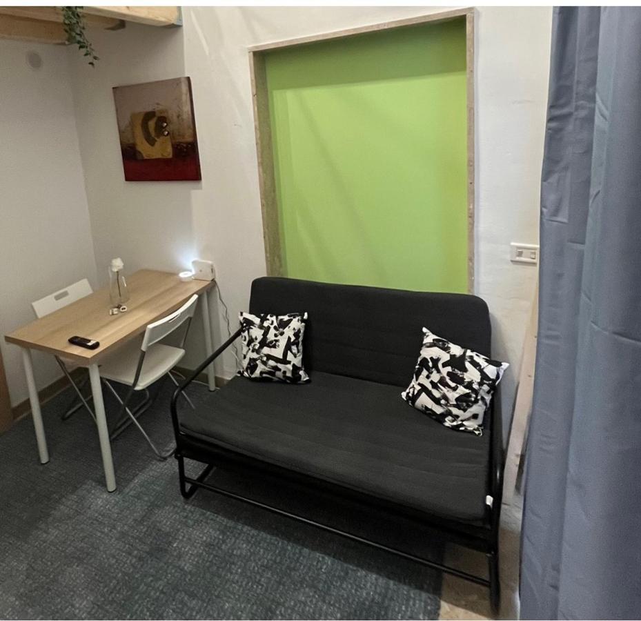 Mini Loft 12 Appartamento Nel Centro Di باري المظهر الخارجي الصورة